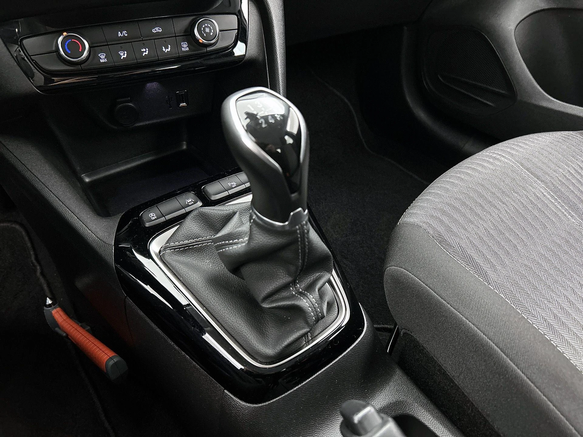 Opel-Corsa-image-24