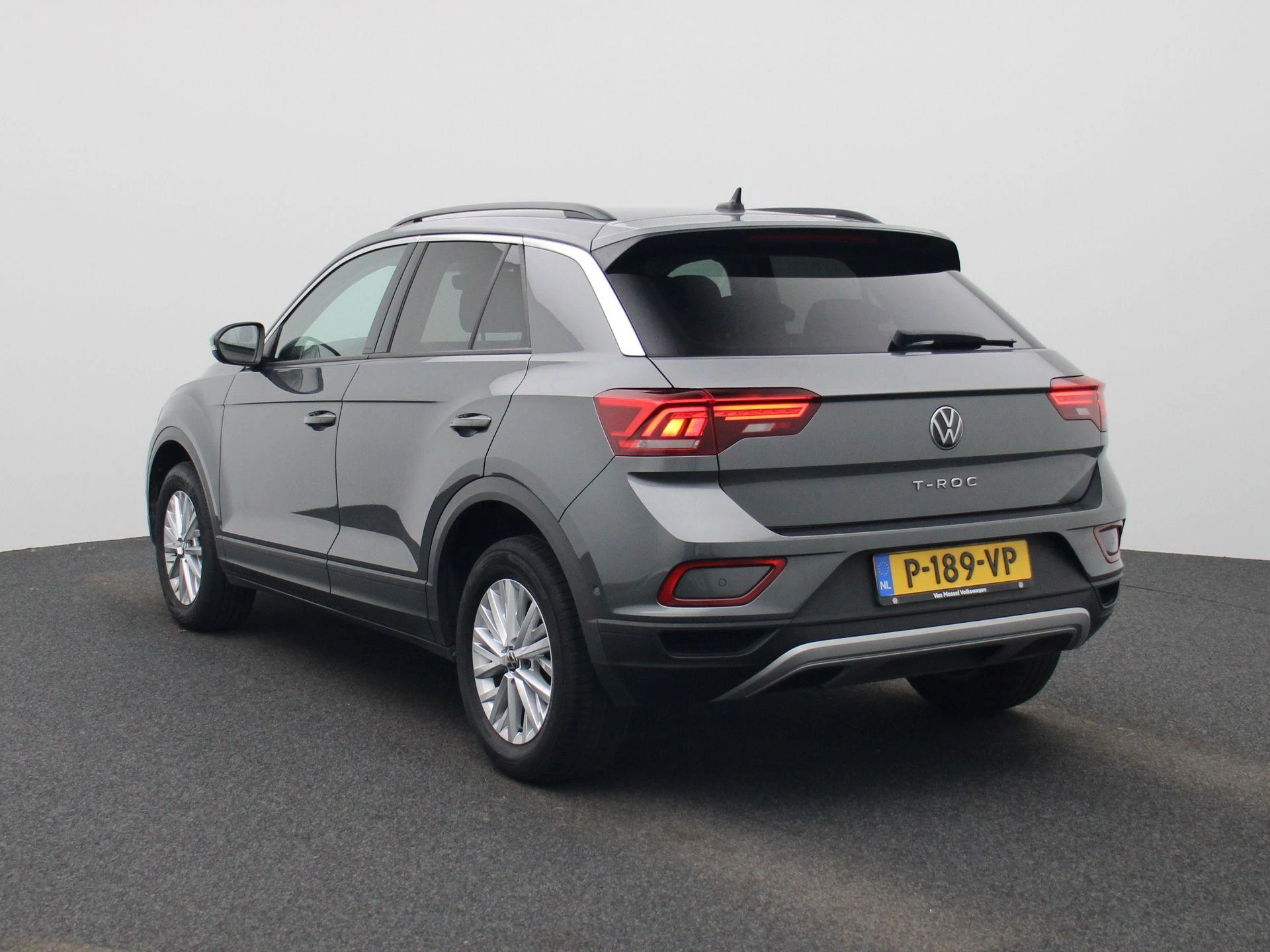 Volkswagen T-Roc 1.5 TSI Life Business 150pk