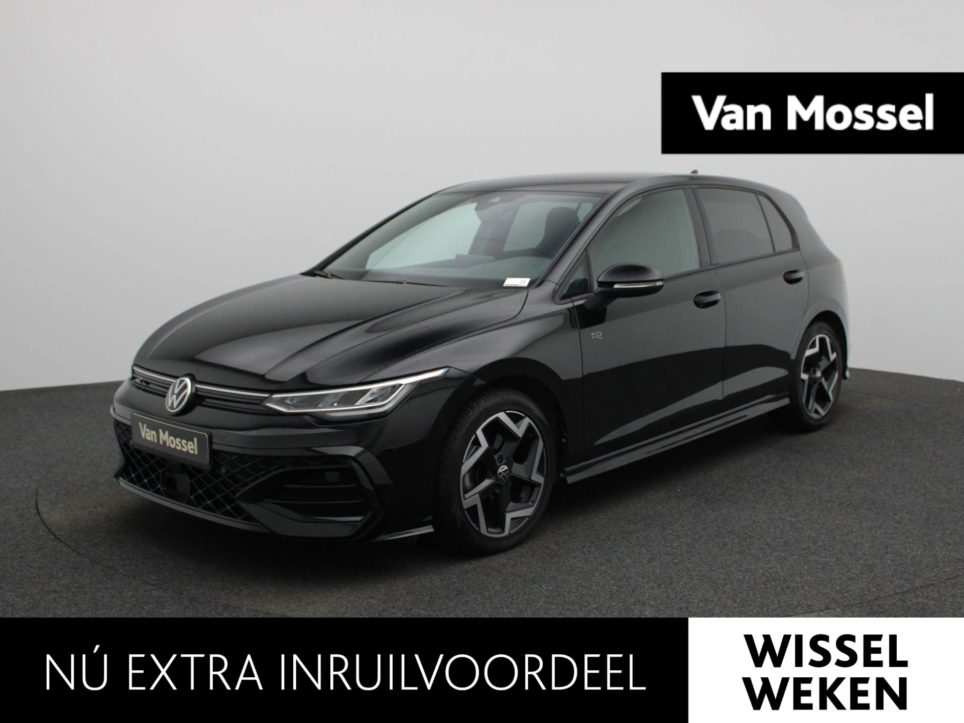 Volkswagen-Golf-image-0