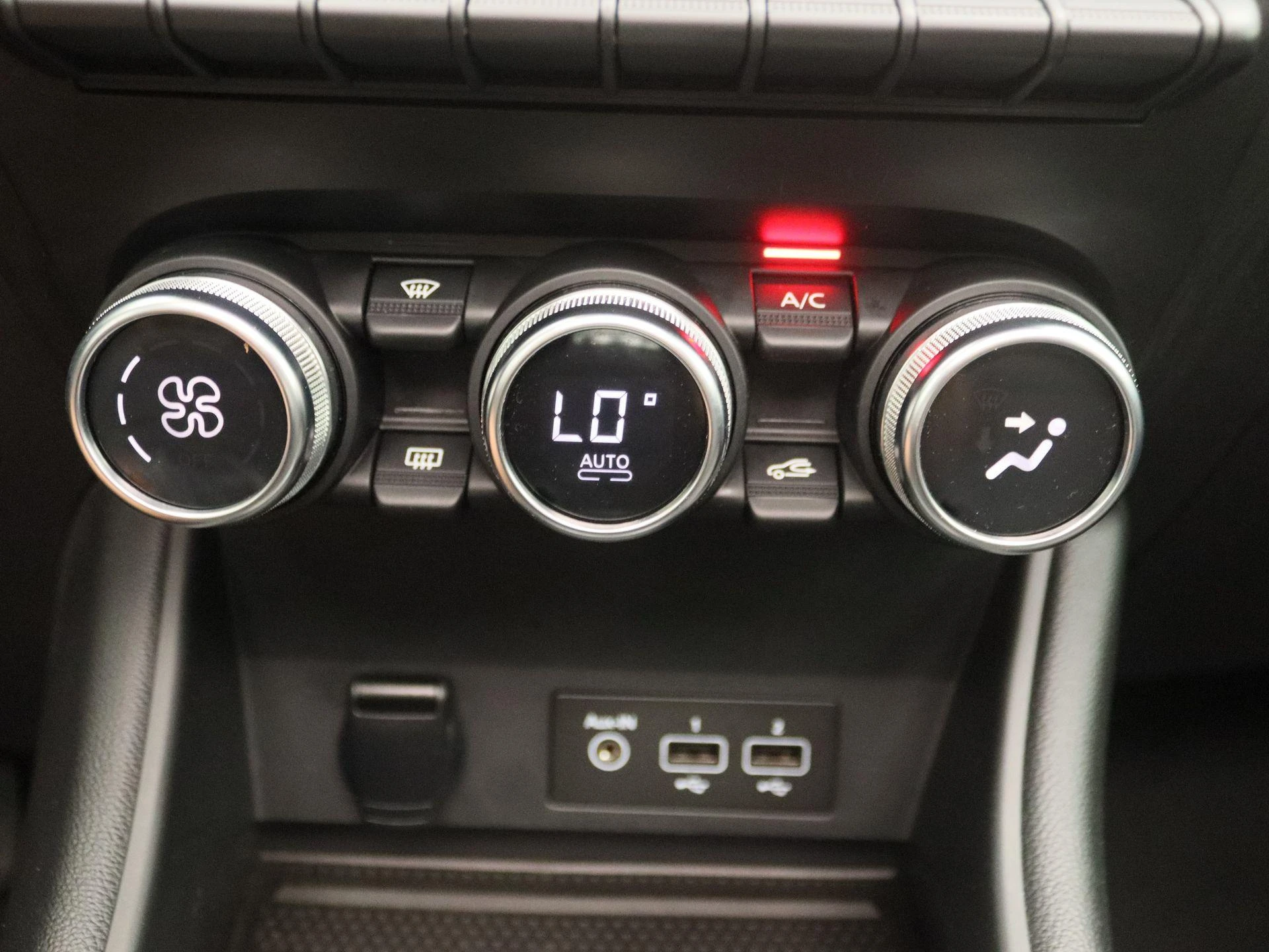 Renault-Captur-image-9