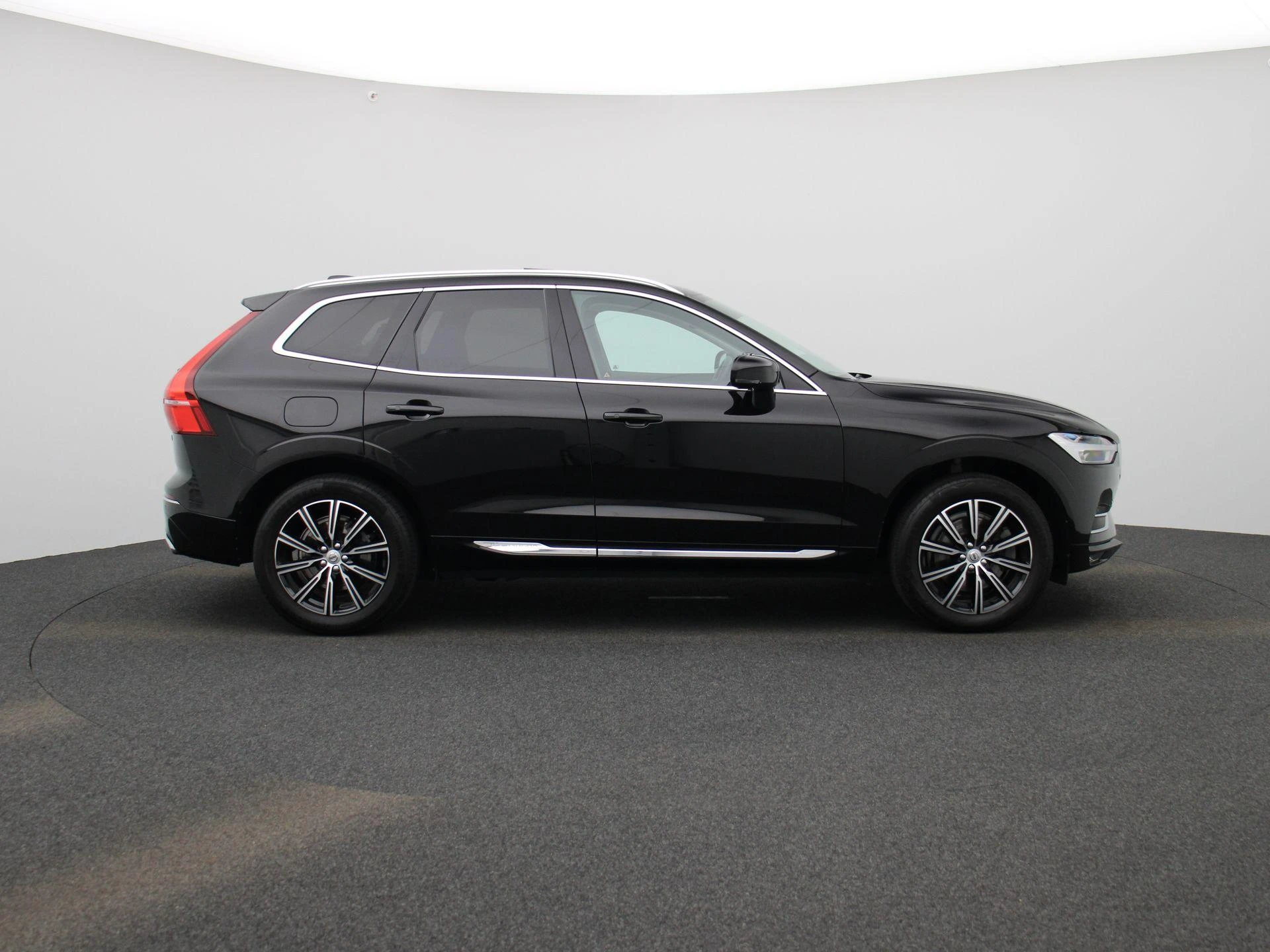 Volvo-XC60-image-5