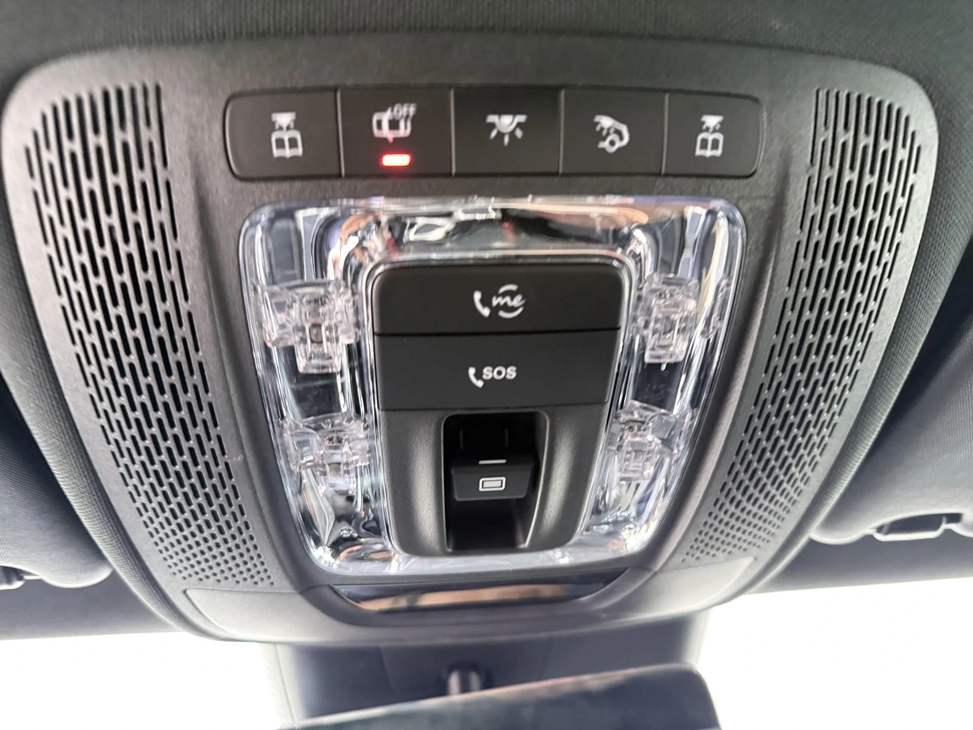 Mercedes-Benz-A-Klasse-image-22