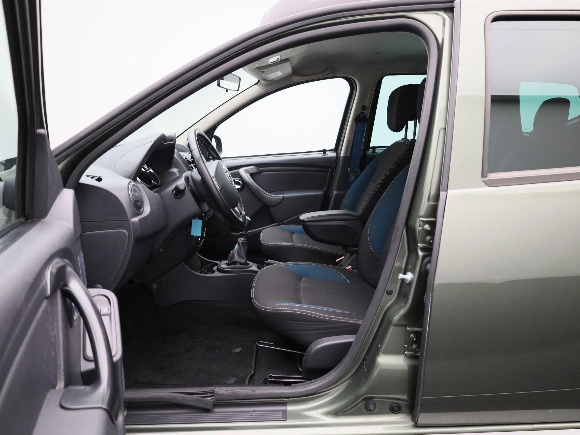 Dacia-Duster-image-8