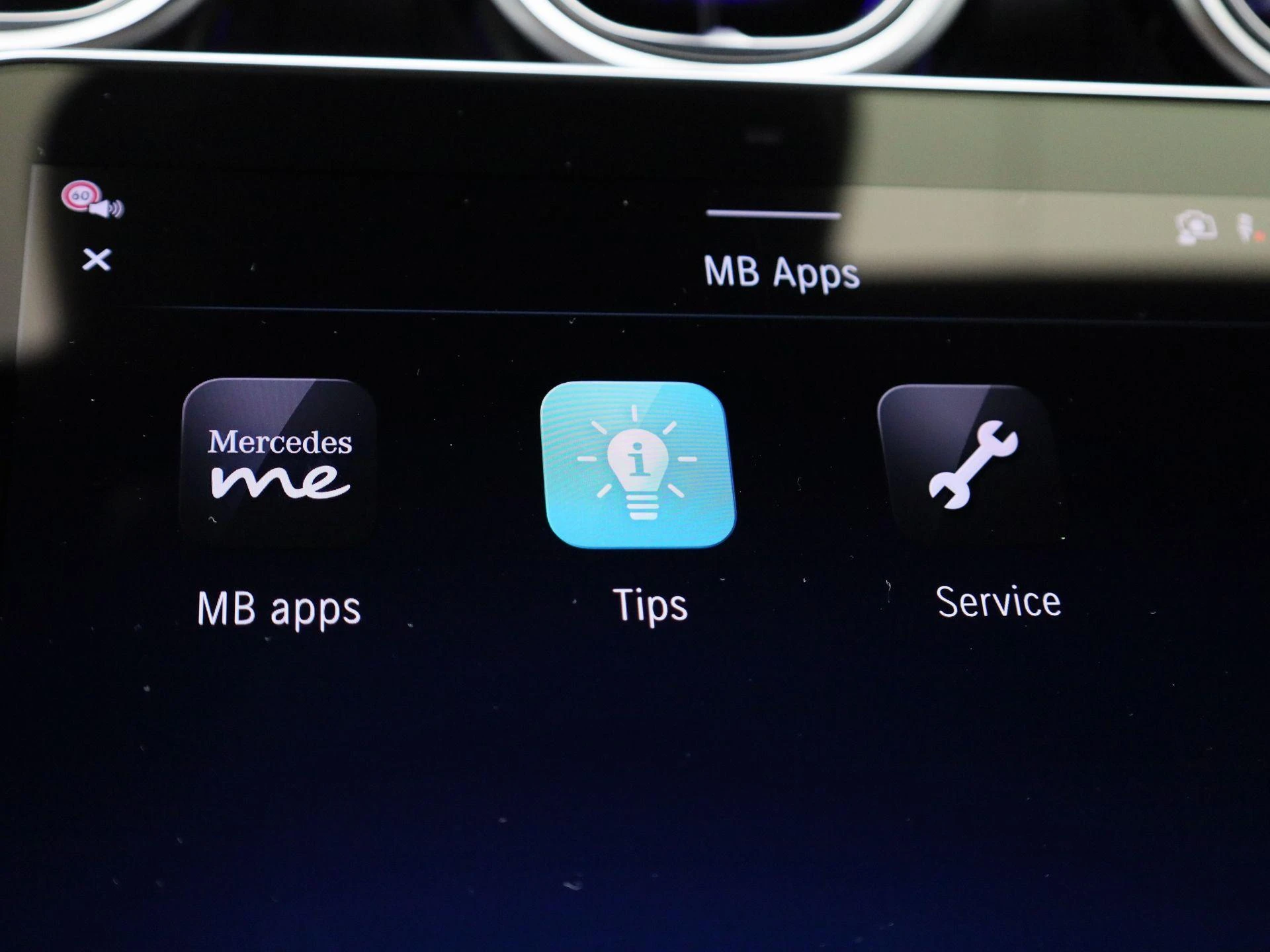 Mercedes-Benz-GLC-image-24