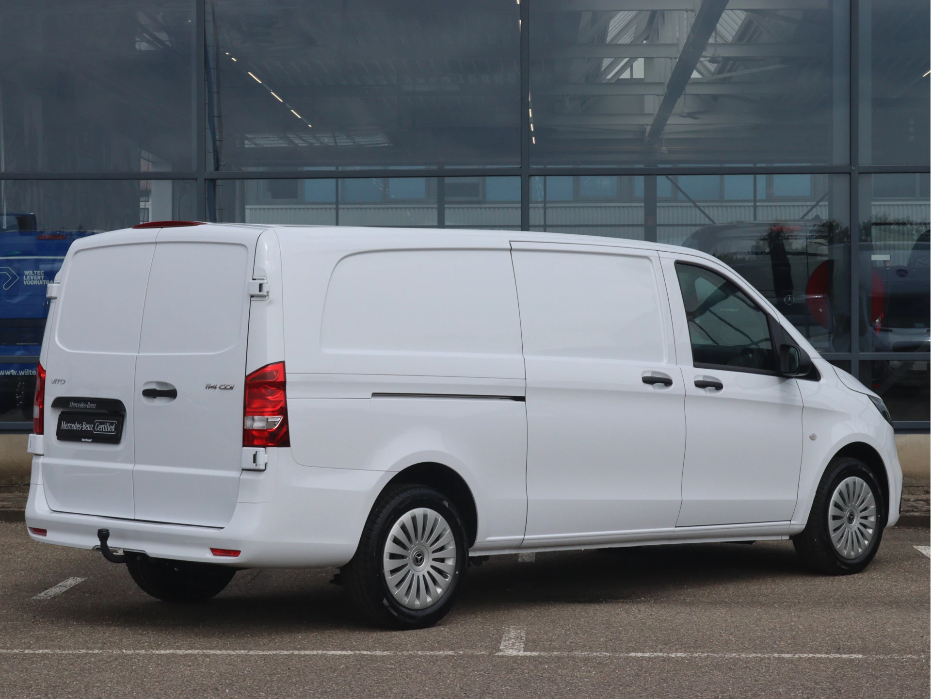 Mercedes-Benz-Vito-image-1