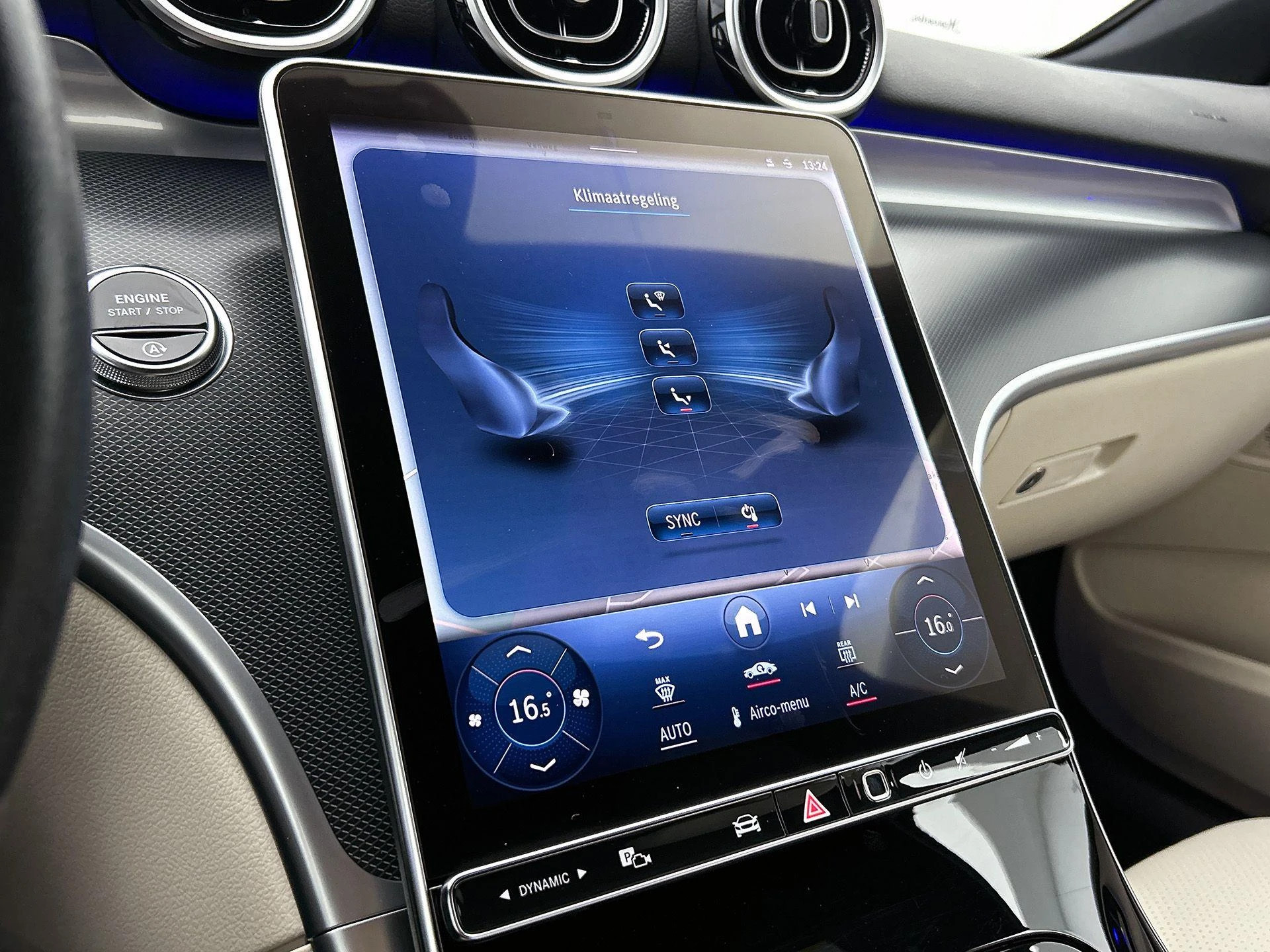 Mercedes-Benz-C-Klasse-image-23