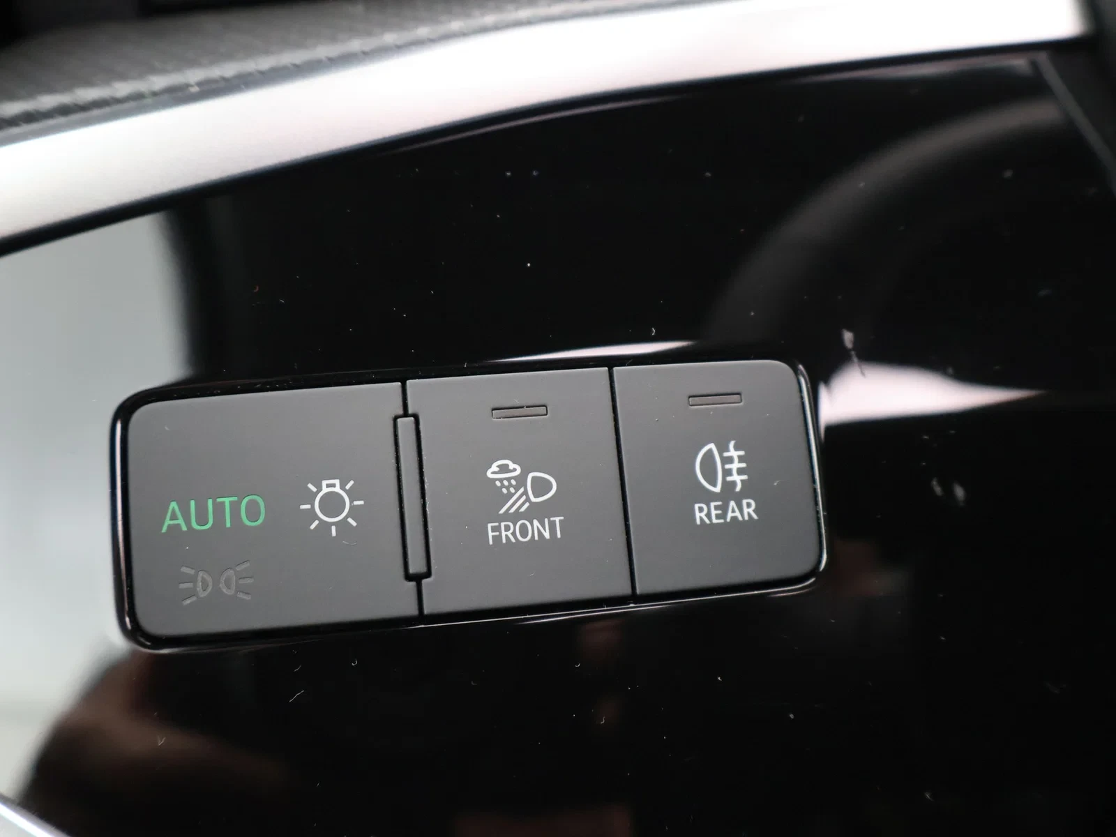 Audi-Q3-image-25