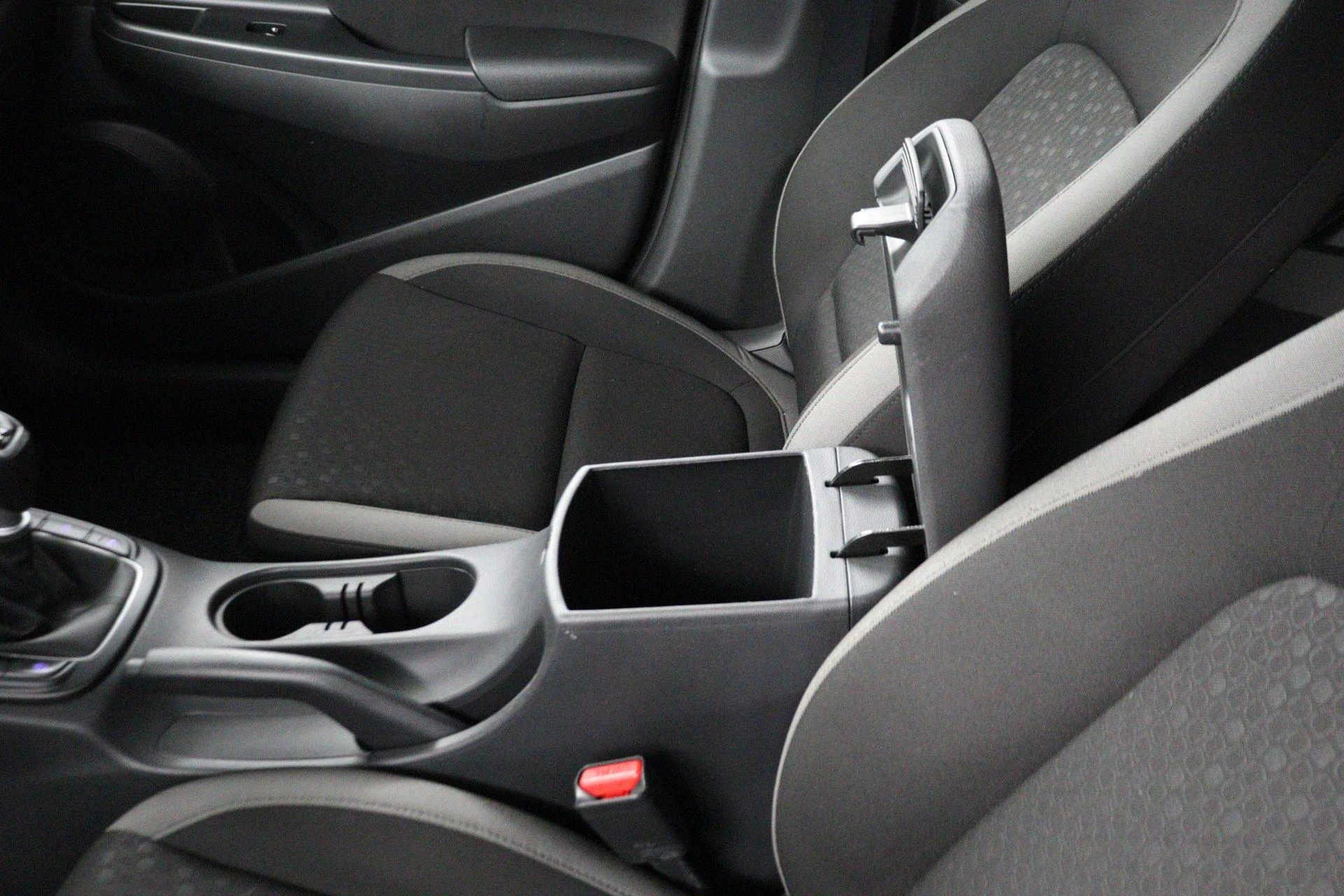 Hyundai-Kona-image-50