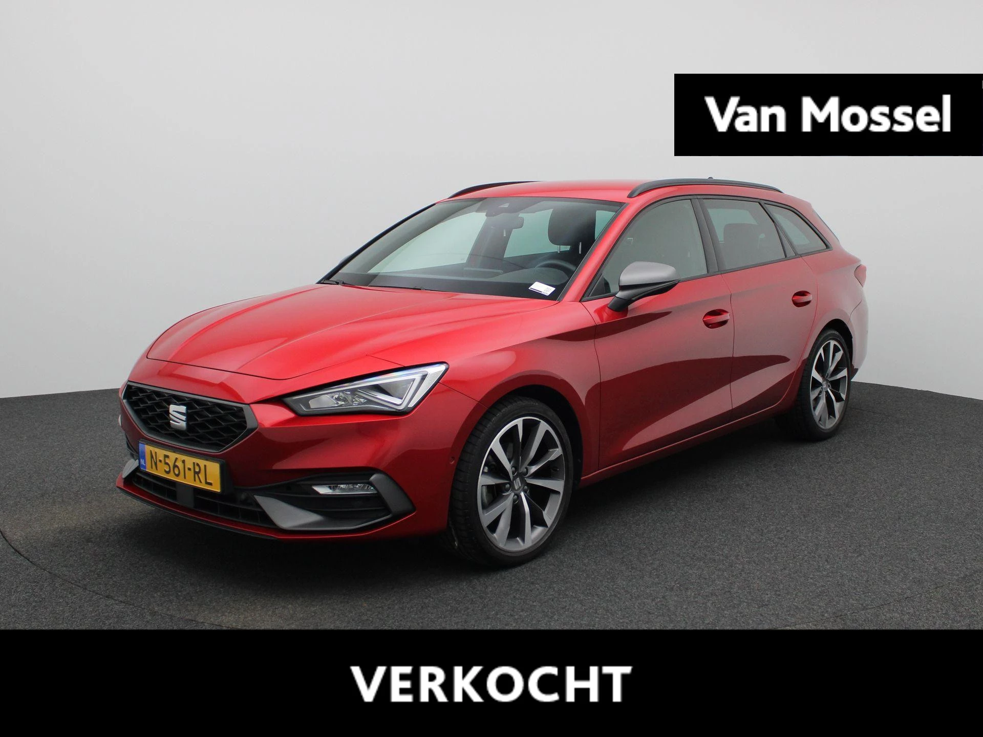 SEAT-Leon-image-0