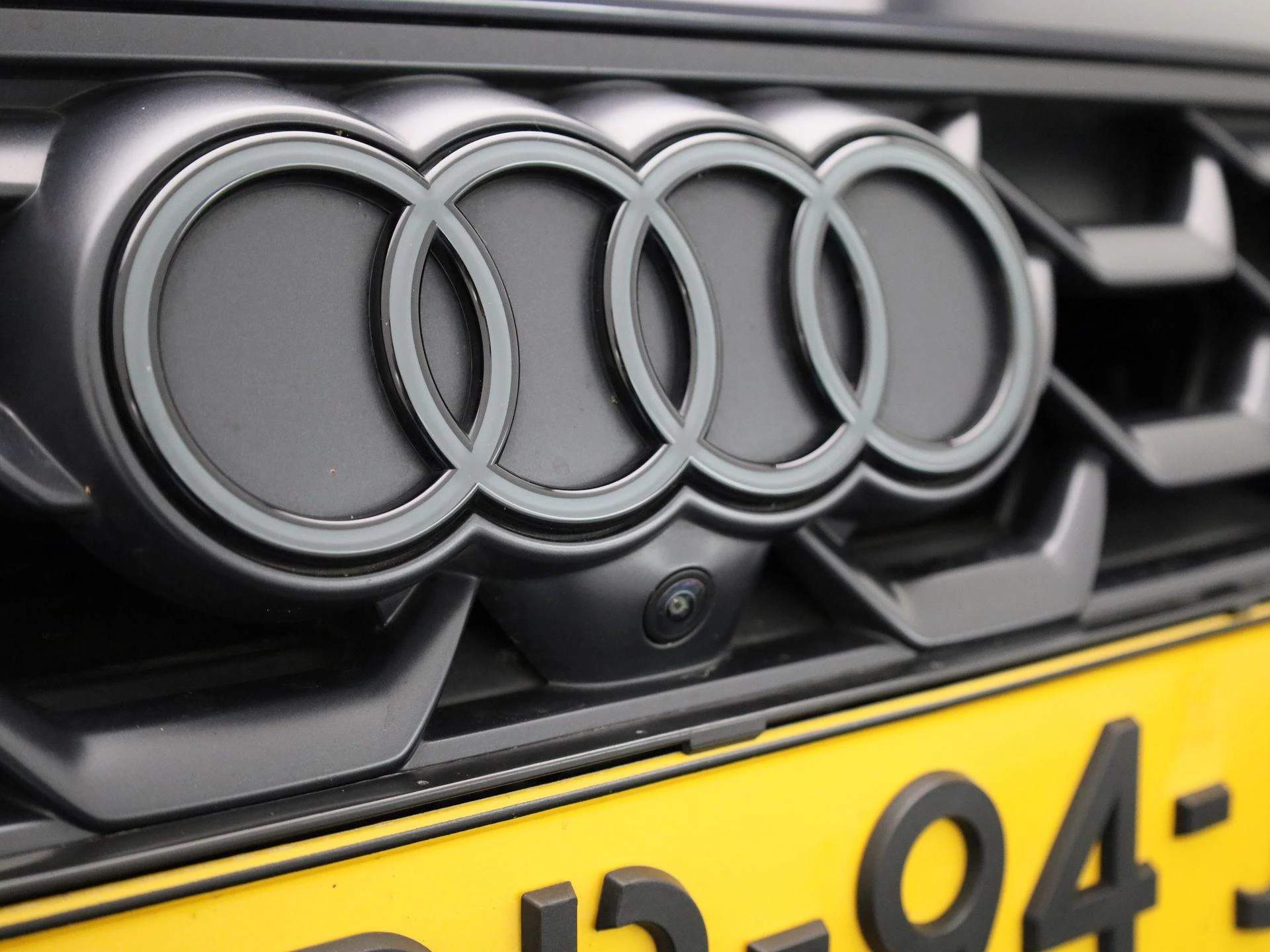 Audi A5 Avant 2.0 e-hybrid quattro S edition Competition