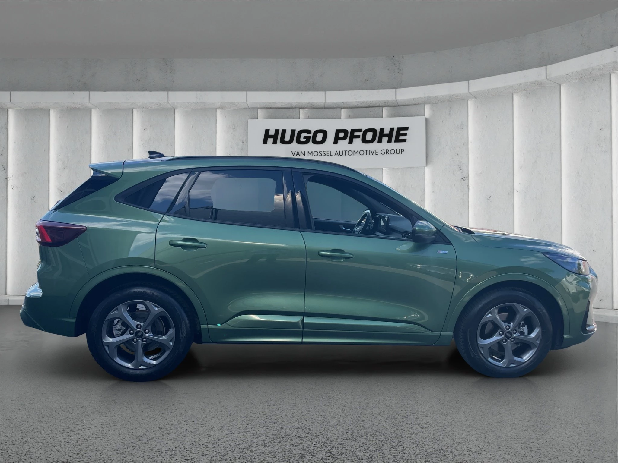 Ford Kuga ST-Line Aut.*PANO*KAM*LED-MATRIX*NAVI*GRA*WINTER-PKT.