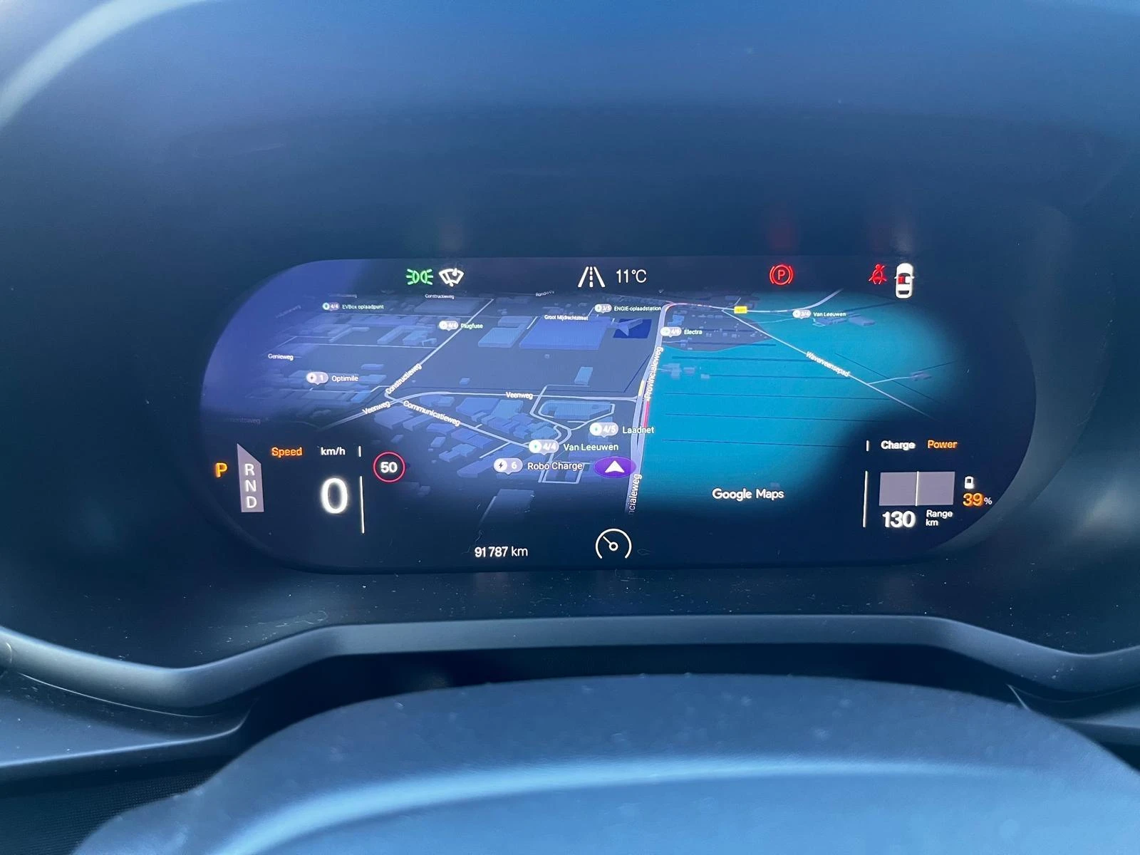 Polestar-2-image-15