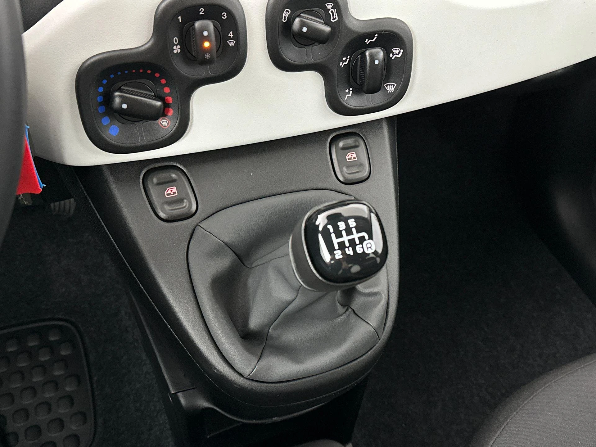 Fiat-Panda-image-15