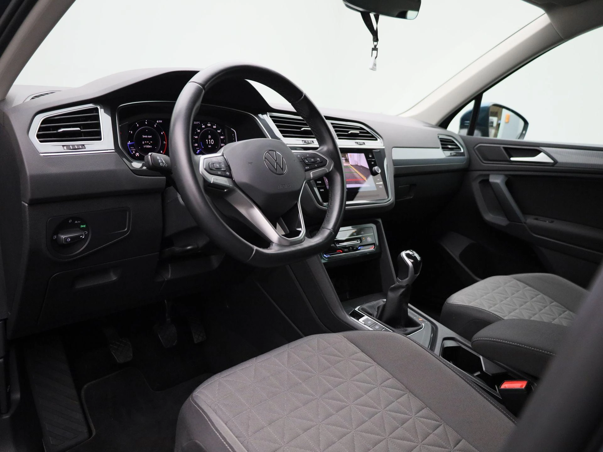 Volkswagen-Tiguan-image-31