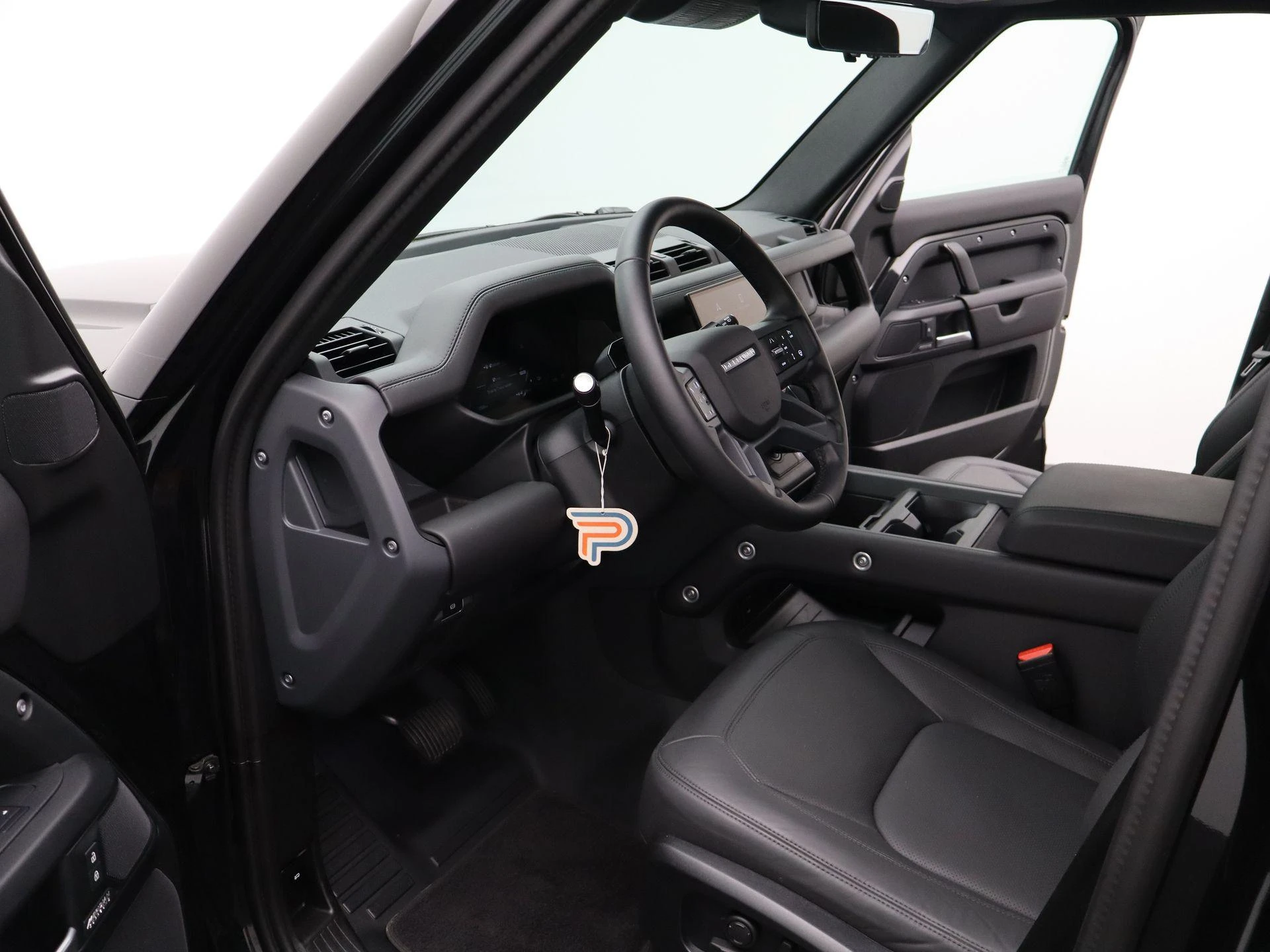 Land Rover Defender 110 2.0 P300e 110 X-Dynamic HSE