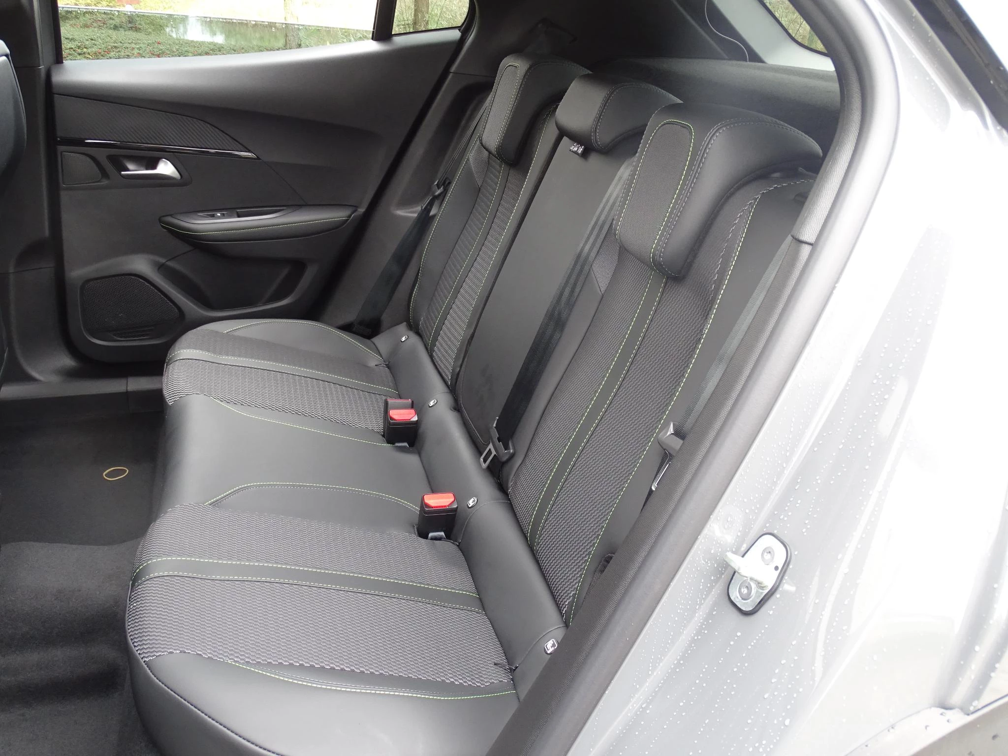 Peugeot-2008-image-14