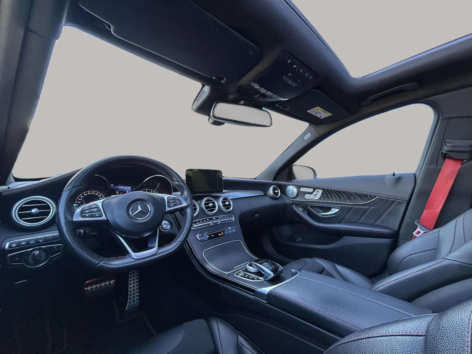 Mercedes-Benz-C-Klasse-image-11