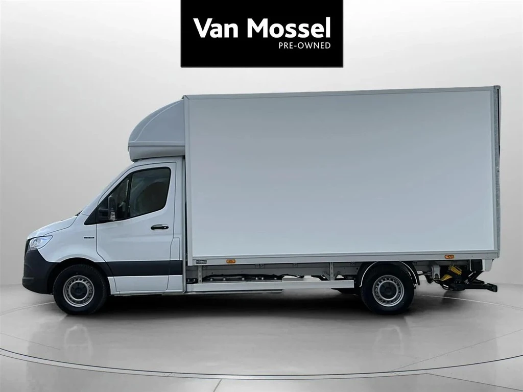 Mercedes-Benz-eSprinter-image-2