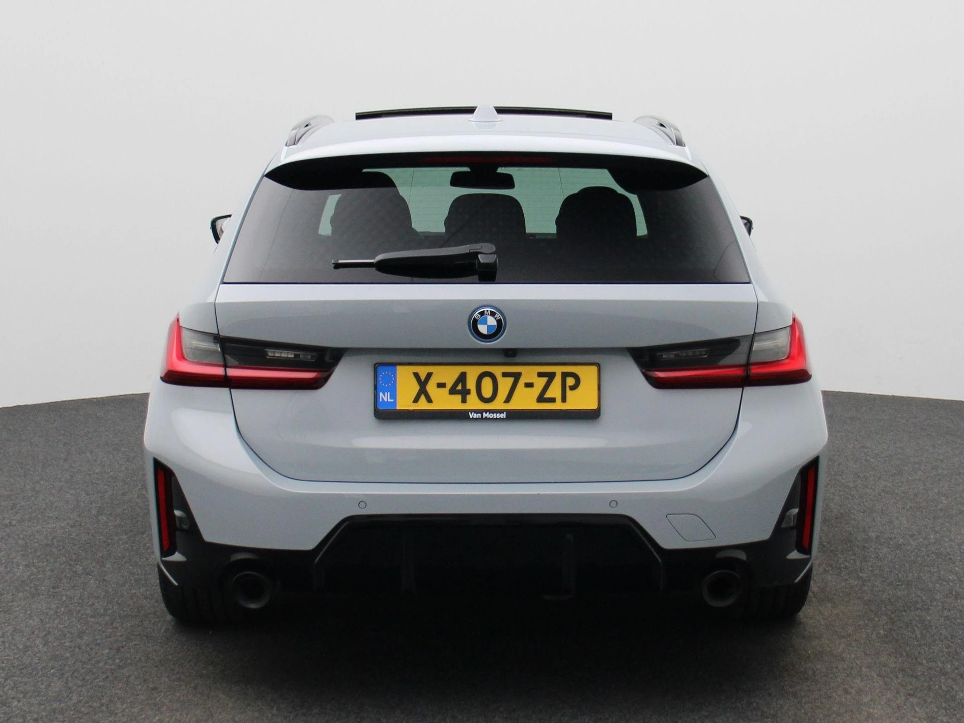 BMW-3 Serie-image-4