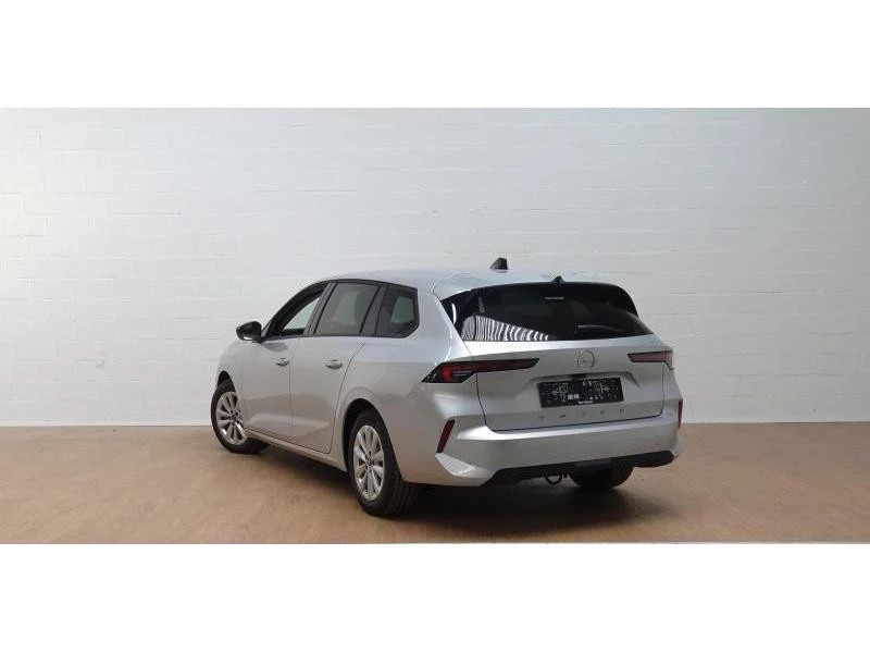 Opel Astra Sports Tourer 1.2T Business Edition Auto