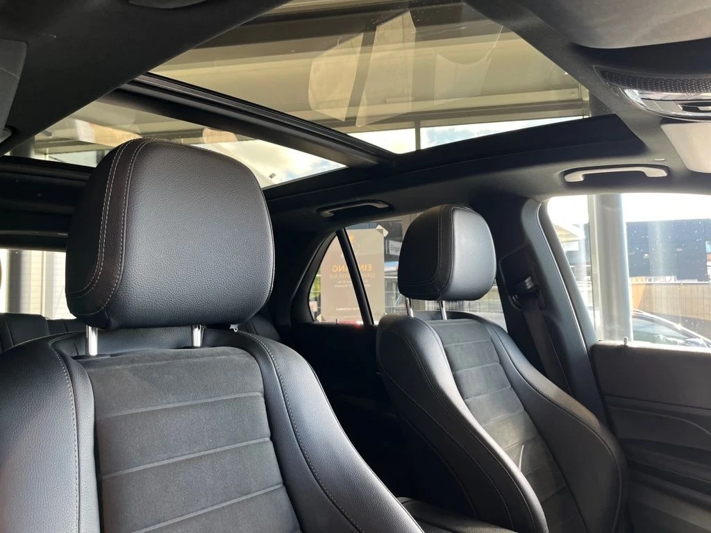 Mercedes-Benz-GLE 350 d-image-17
