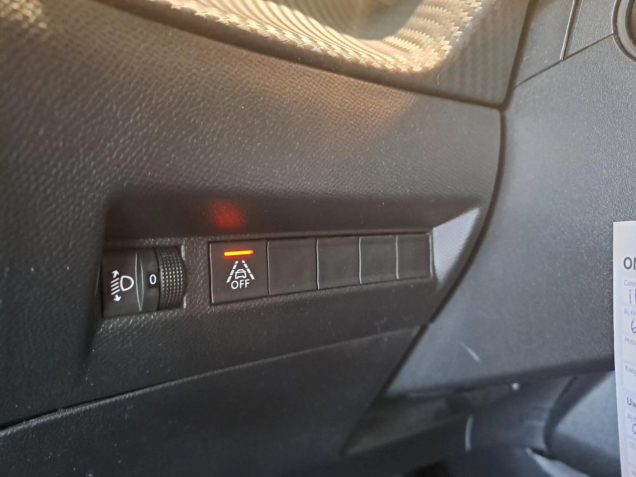 Peugeot-2008-image-17