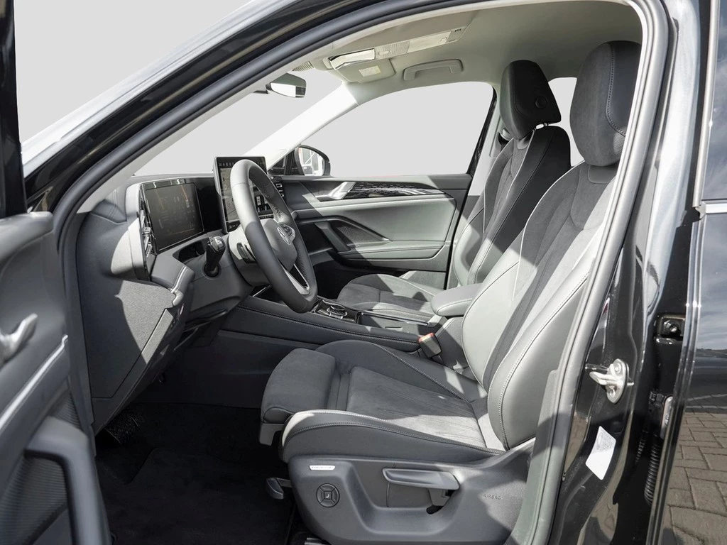 Volkswagen-Tiguan-image-15