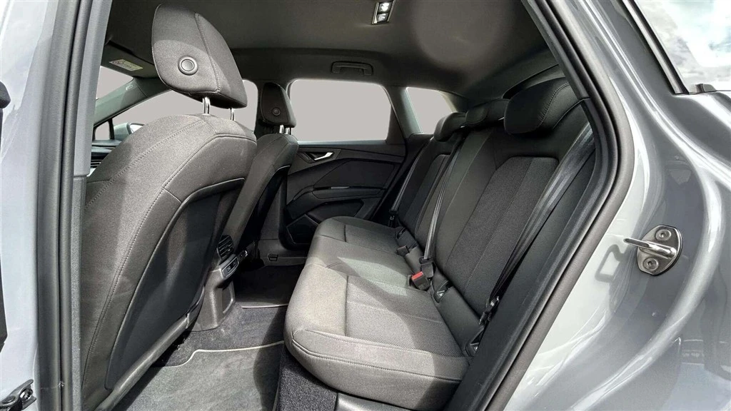 Audi-Q4 e-tron-image-18