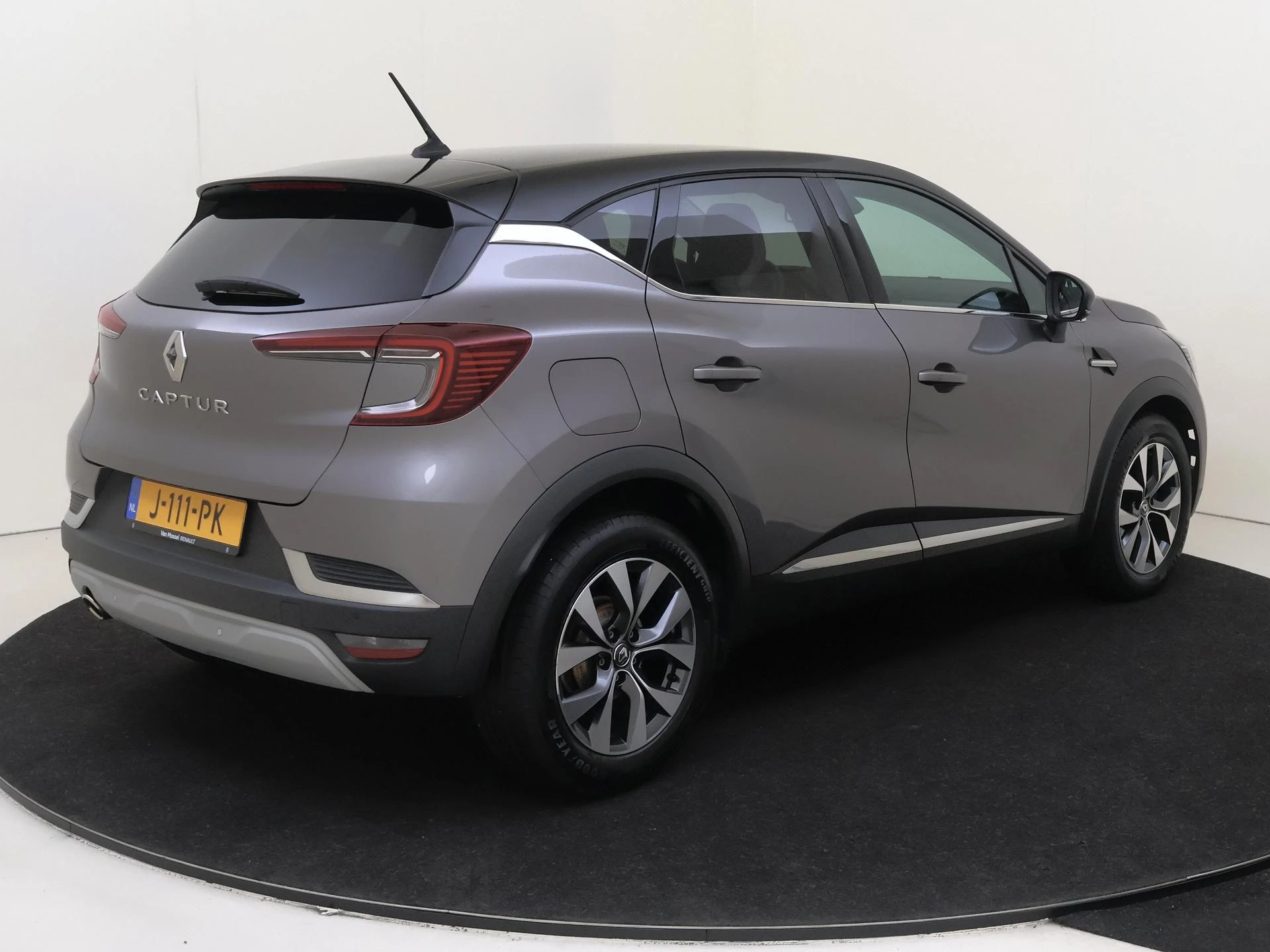 Renault Captur 1.3 TCe 130 Intens