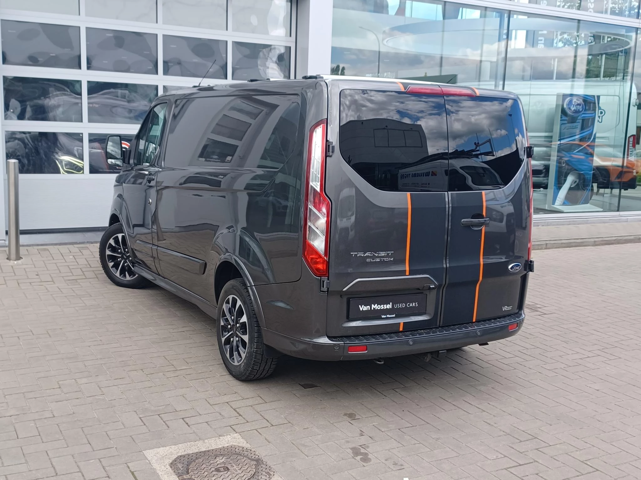 Ford Transit Custom 320S 2.0TD185ch/136Kw A6 FWD Sport