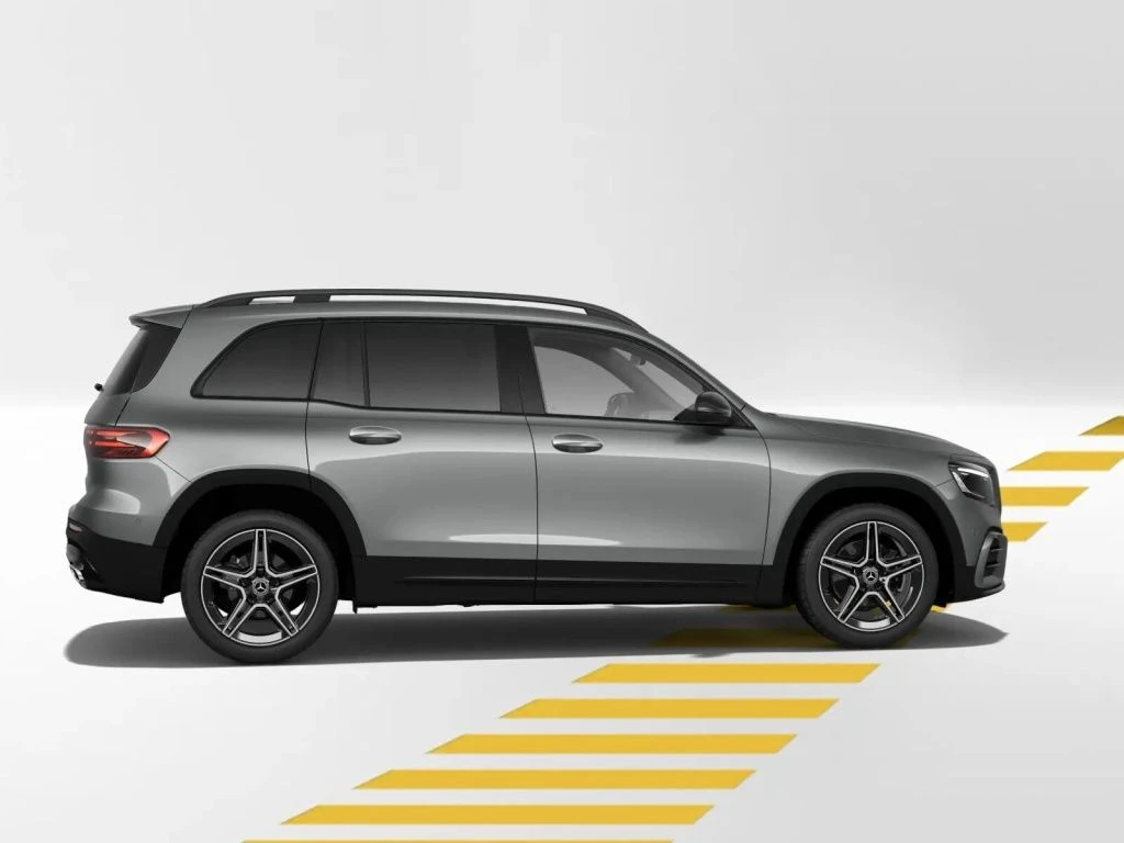 Mercedes-Benz-GLB 200 d-image-7