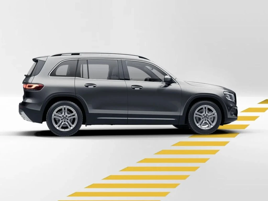 Mercedes-Benz-GLB 200 d-image-7