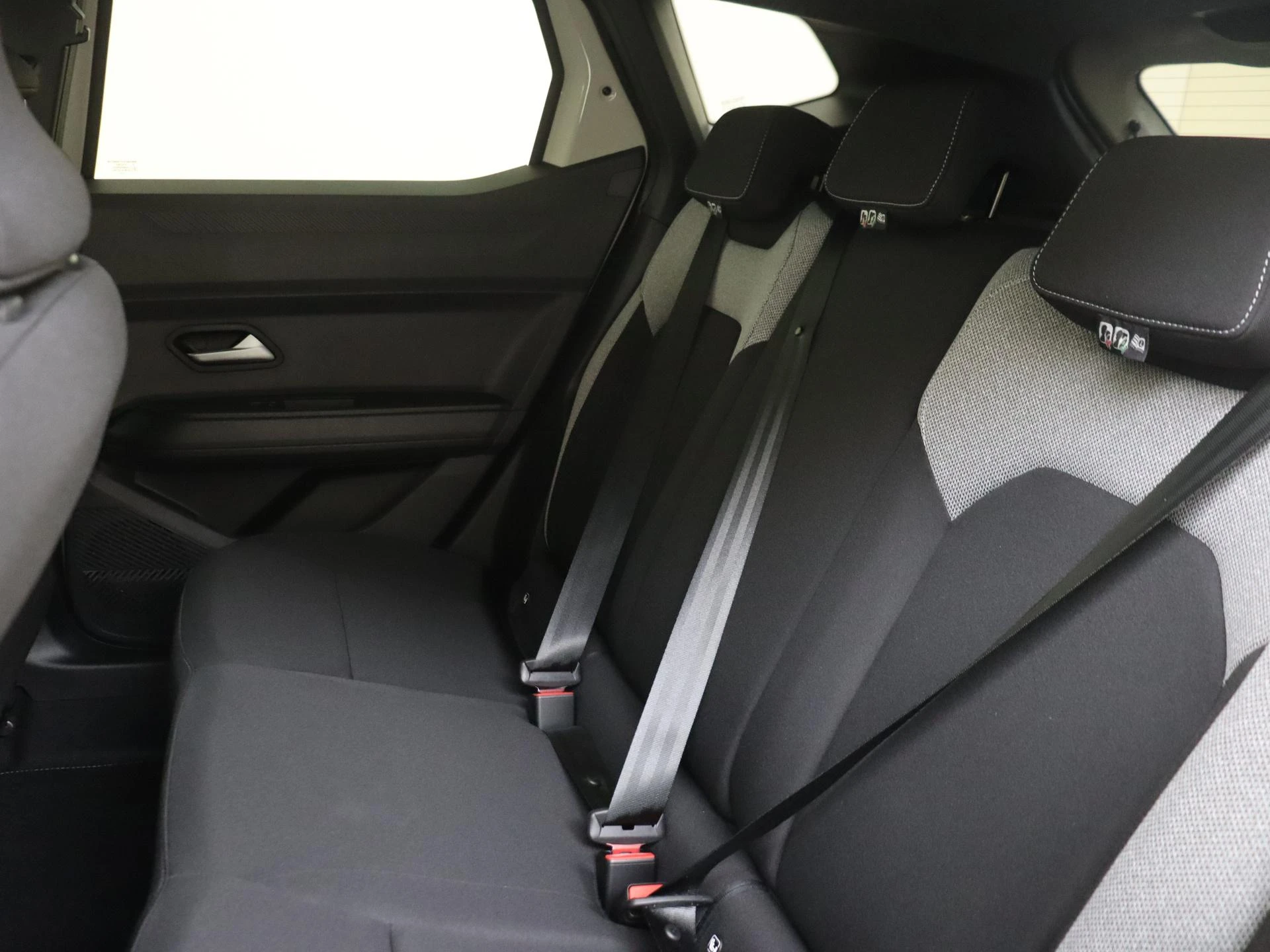 Dacia-Duster-image-15