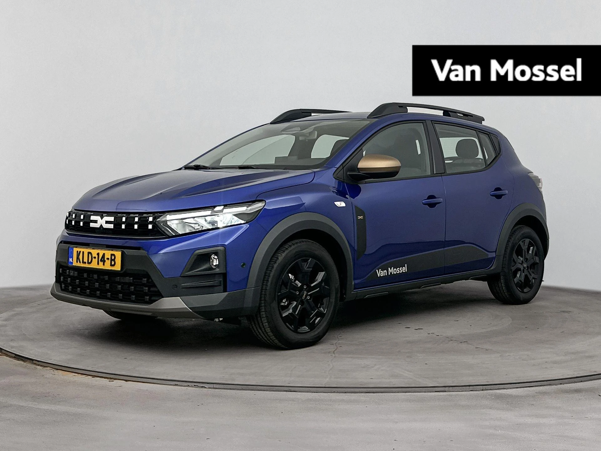 Dacia-Sandero Stepway-image-0