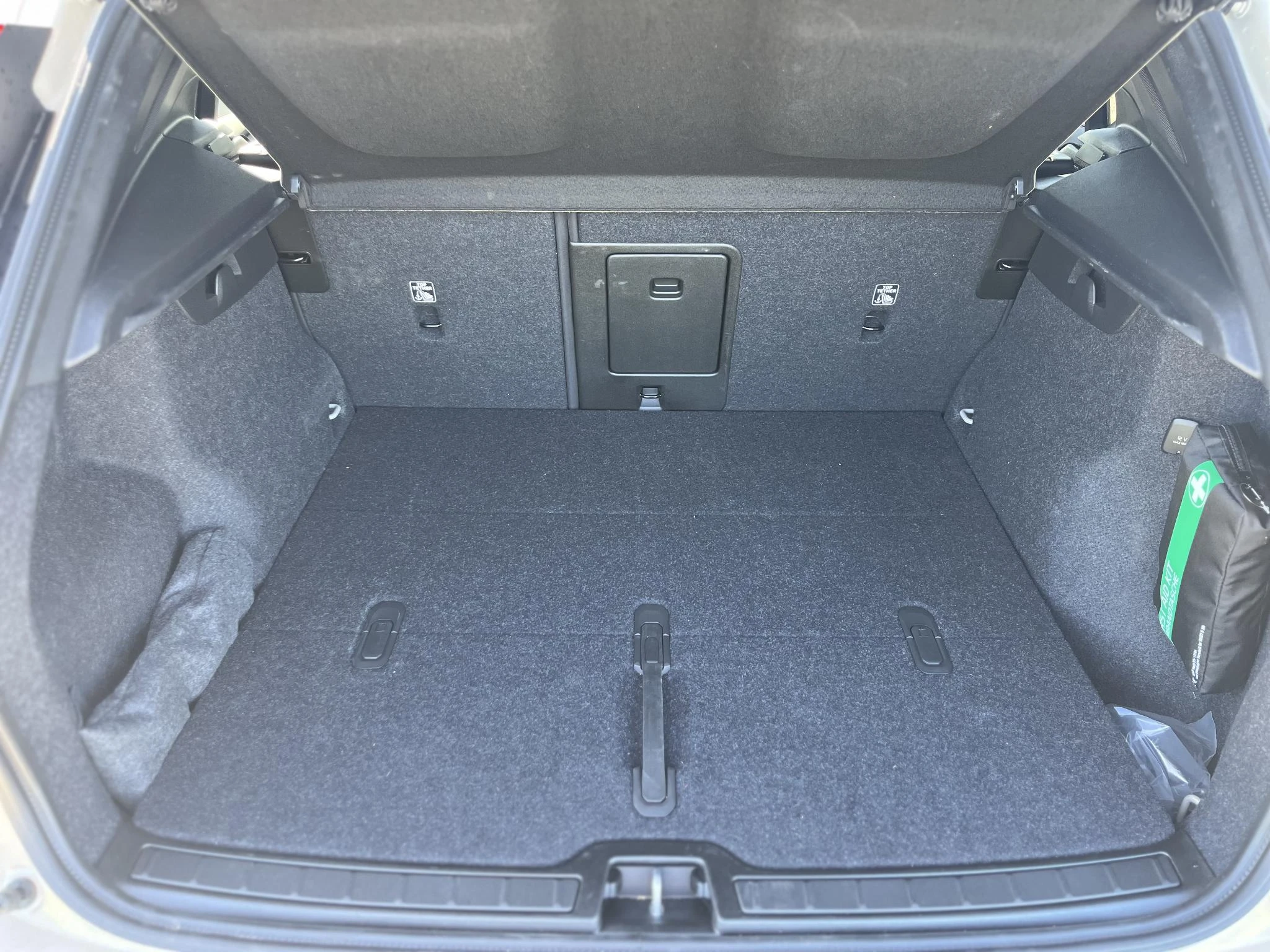 Volvo-XC40-image-17