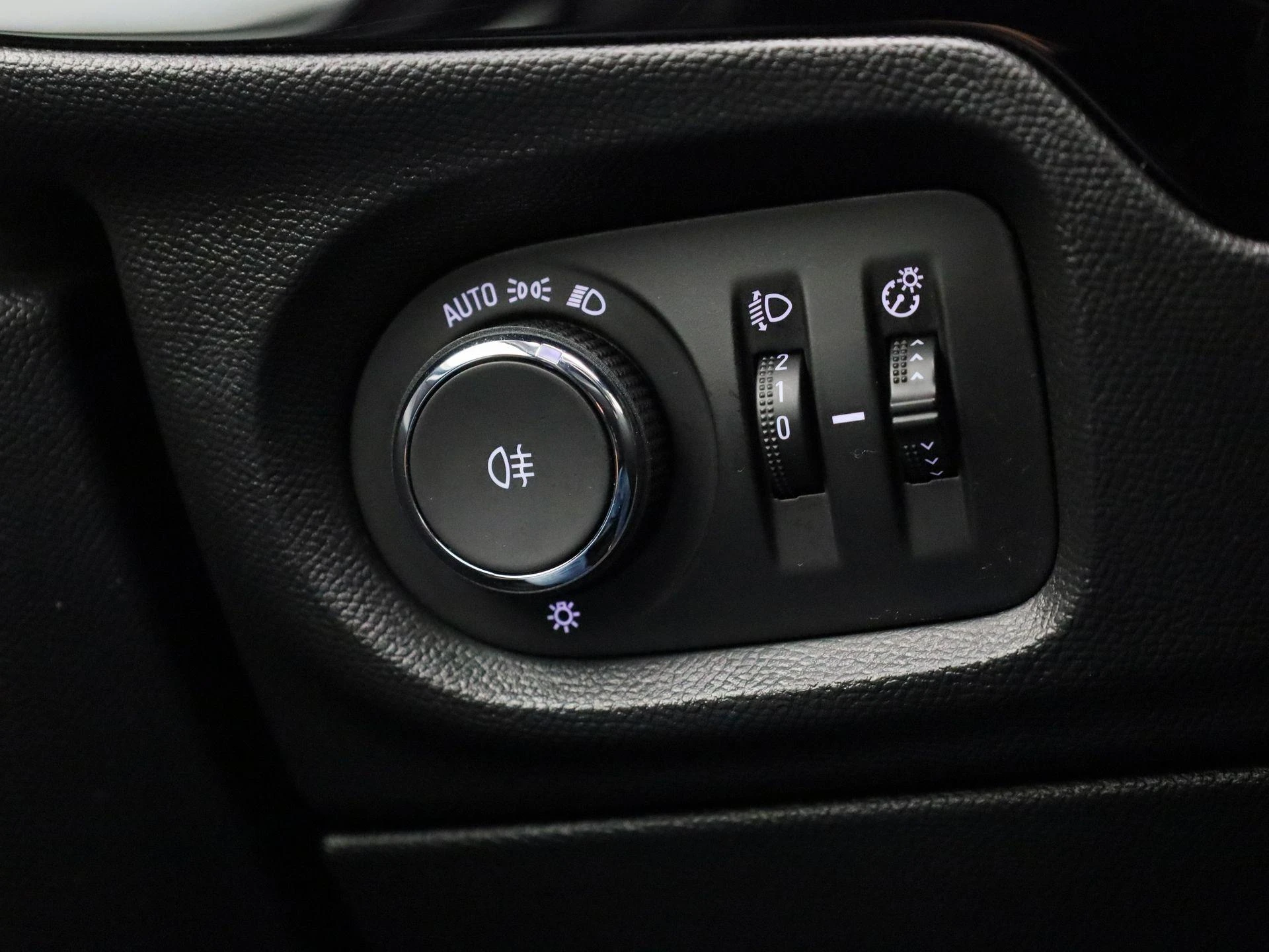 Opel-Corsa-image-21