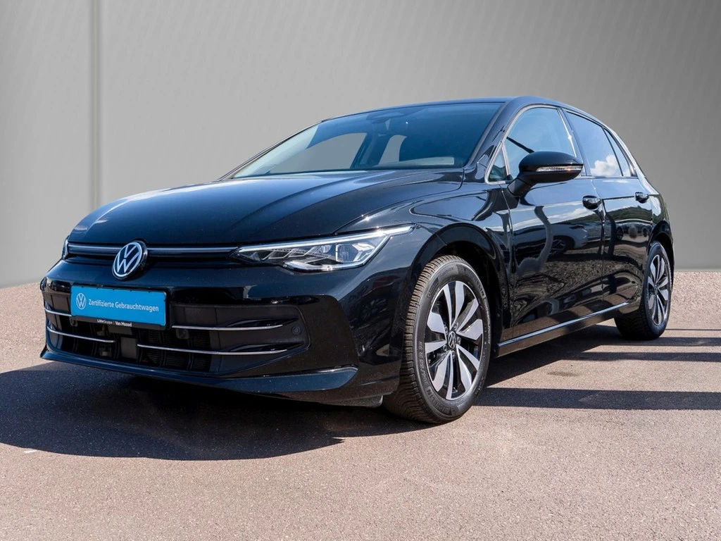 Volkswagen-Golf-image-1