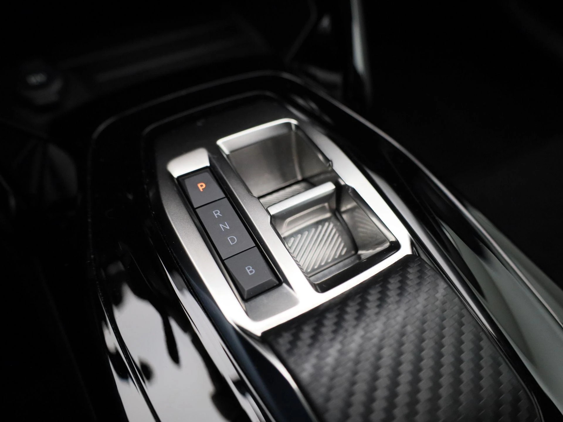 Peugeot e-208 EV Active Pack 50 kWh