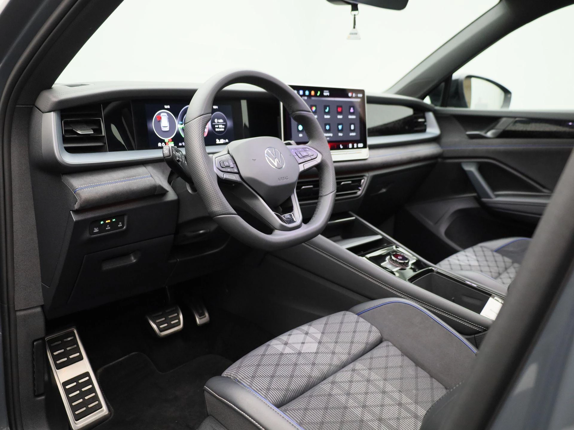 Volkswagen Tayron 1.5 eHybrid R-Line Edition 204 PK|