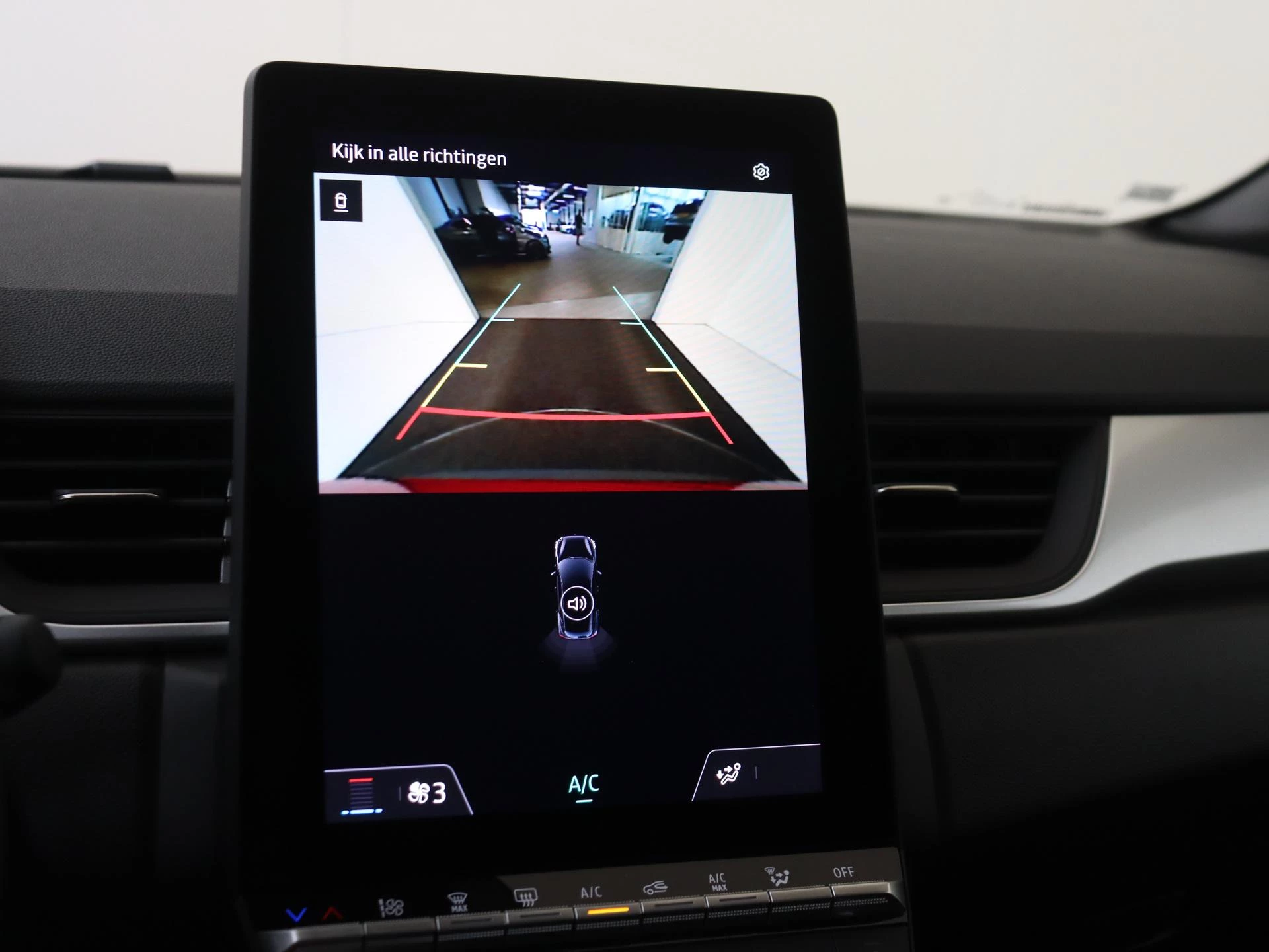 Renault-Captur-image-16