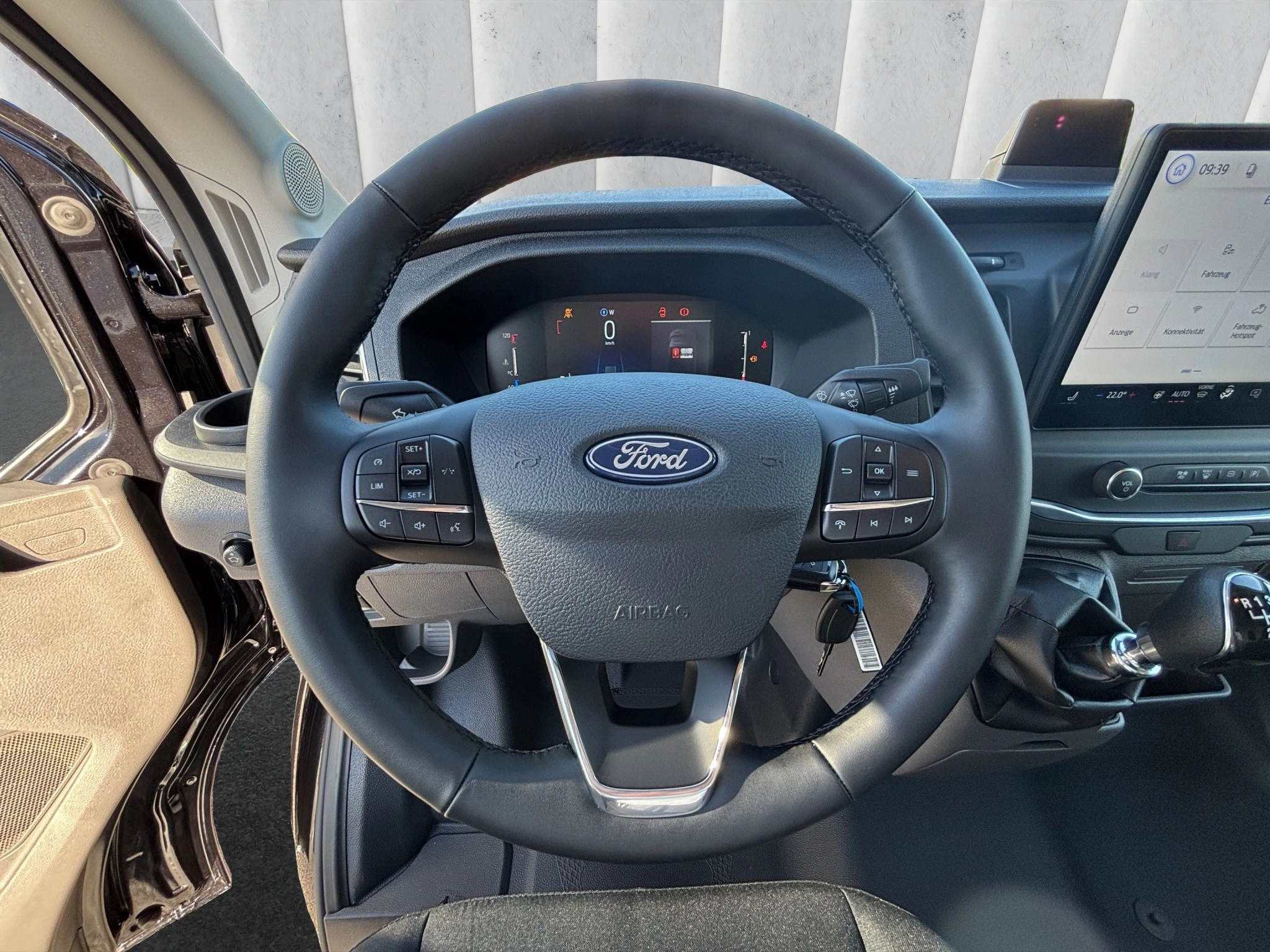 Ford-Transit-image-12
