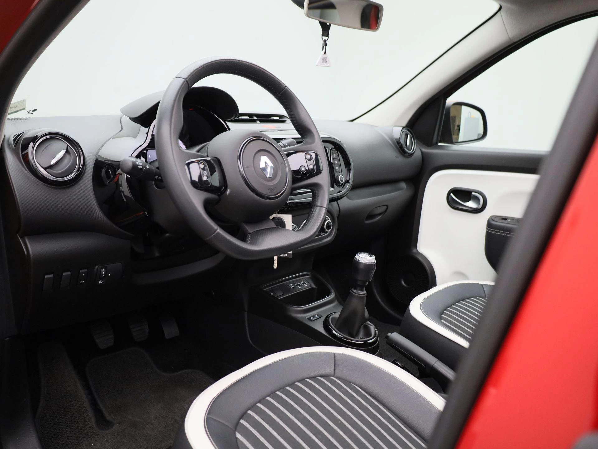 Renault Twingo 1.0 SCe Intens