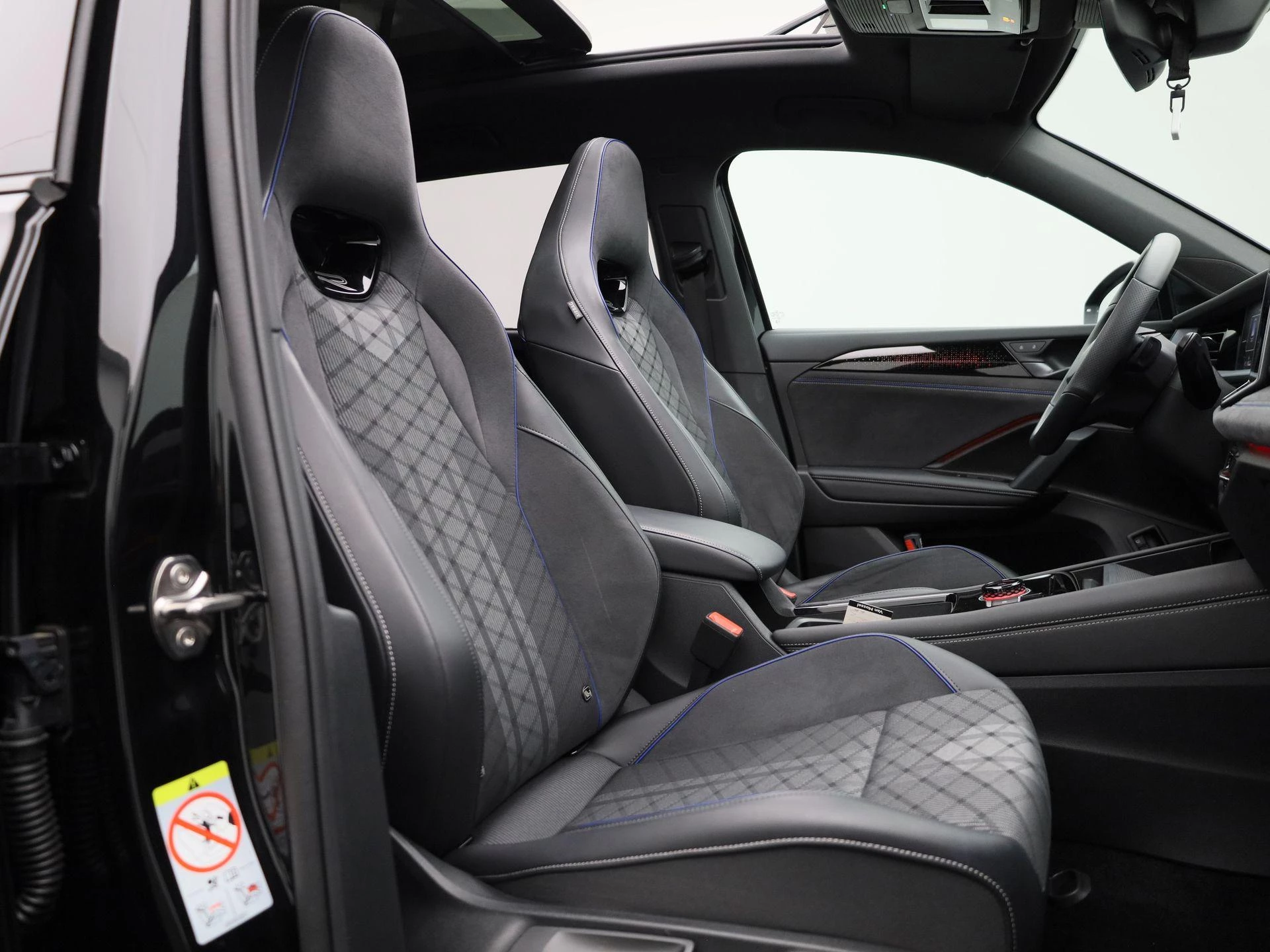 Volkswagen-Tayron-image-39