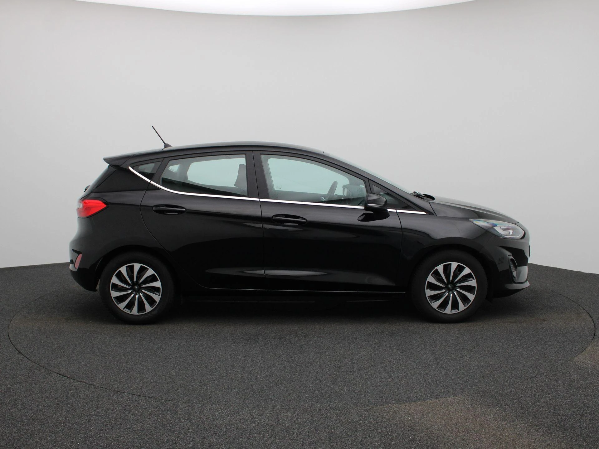 Ford-Fiesta-image-5