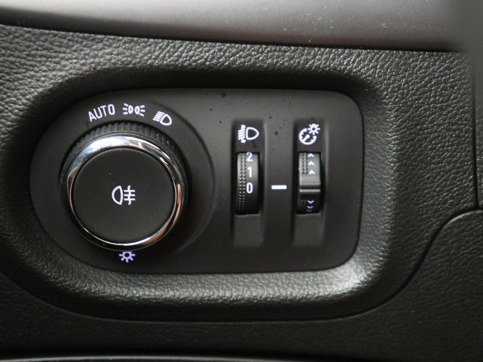 Opel-Astra-image-21