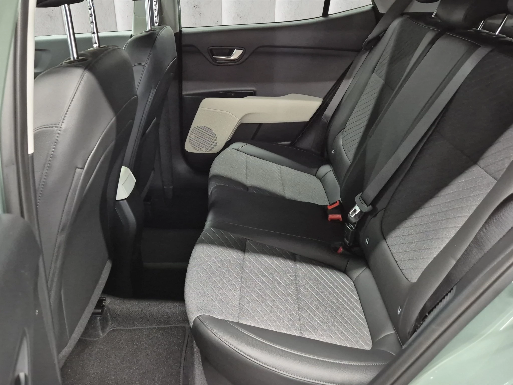 Kia Stonic GT-Line neues Modell 1.0 T-GDI 48V DCT7. 85 kW