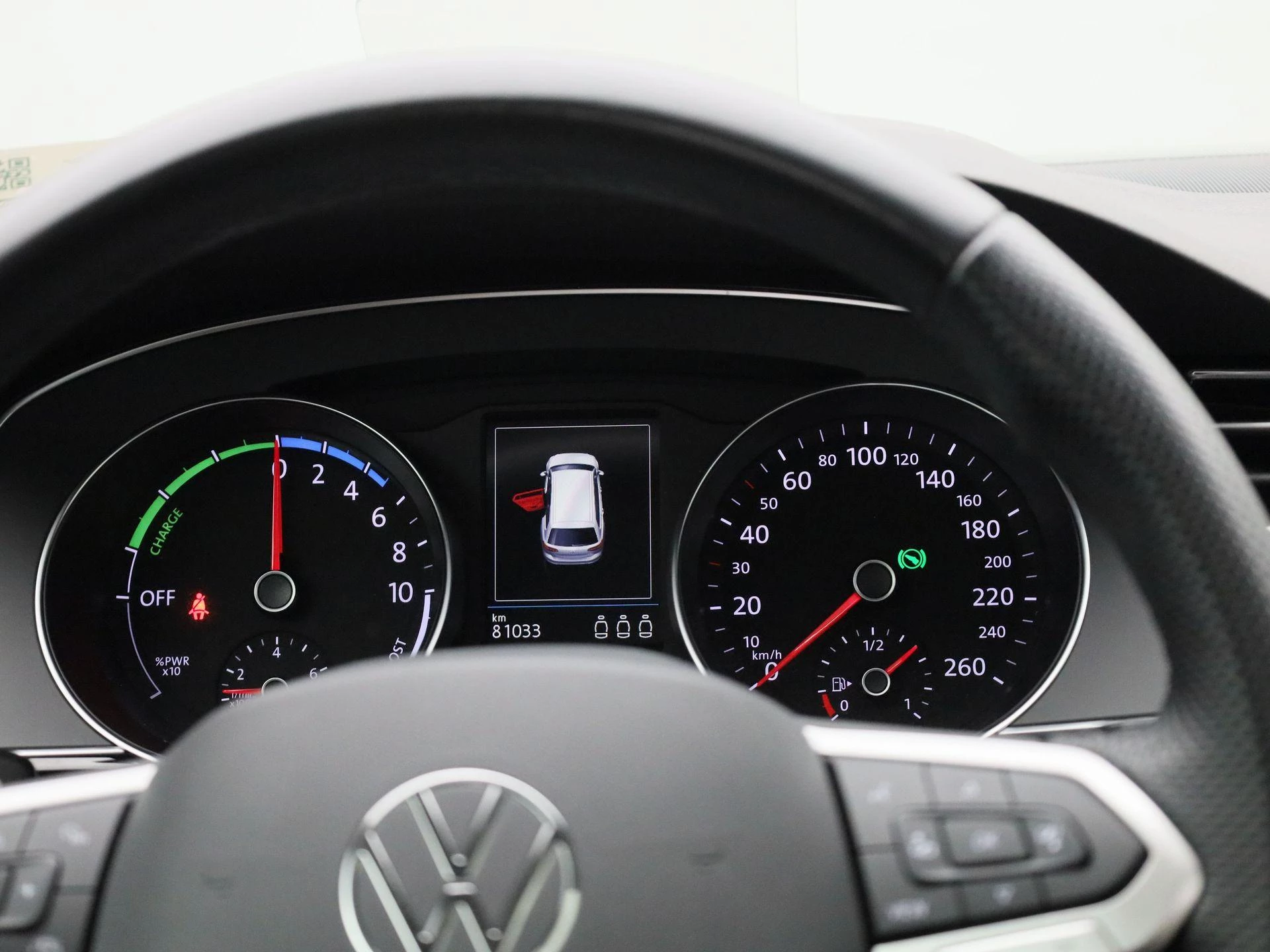 Volkswagen-Passat-image-7