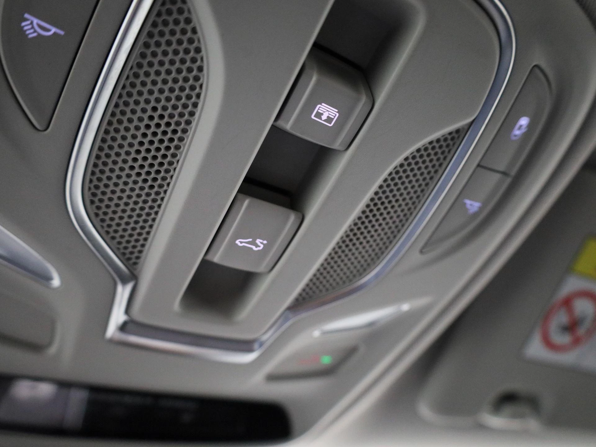 MG ZS EV Long Range Luxury 70 kWh