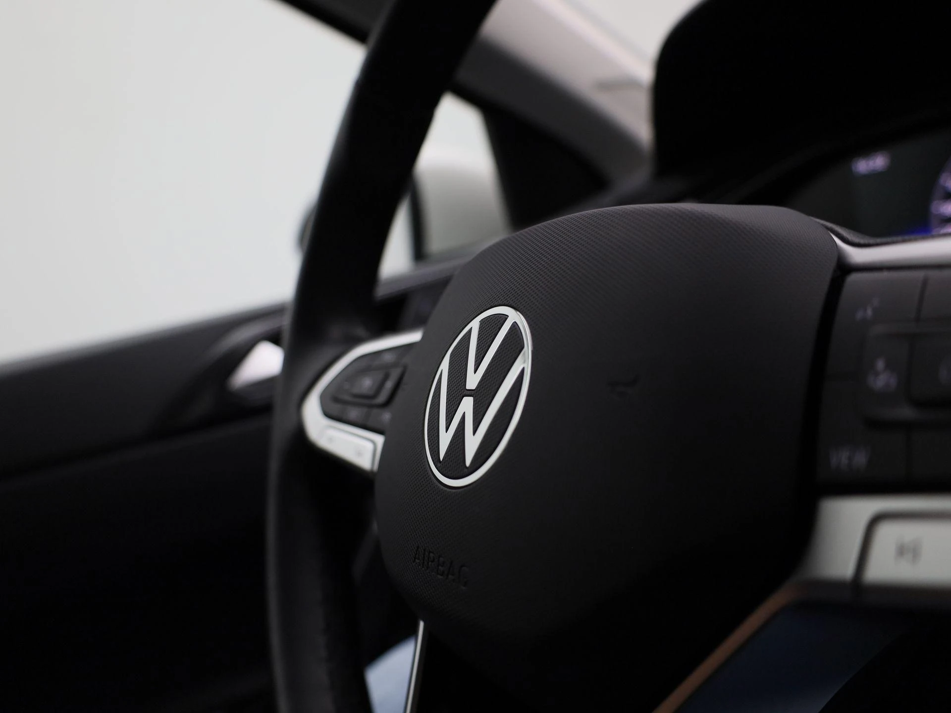 Volkswagen-Taigo-image-26