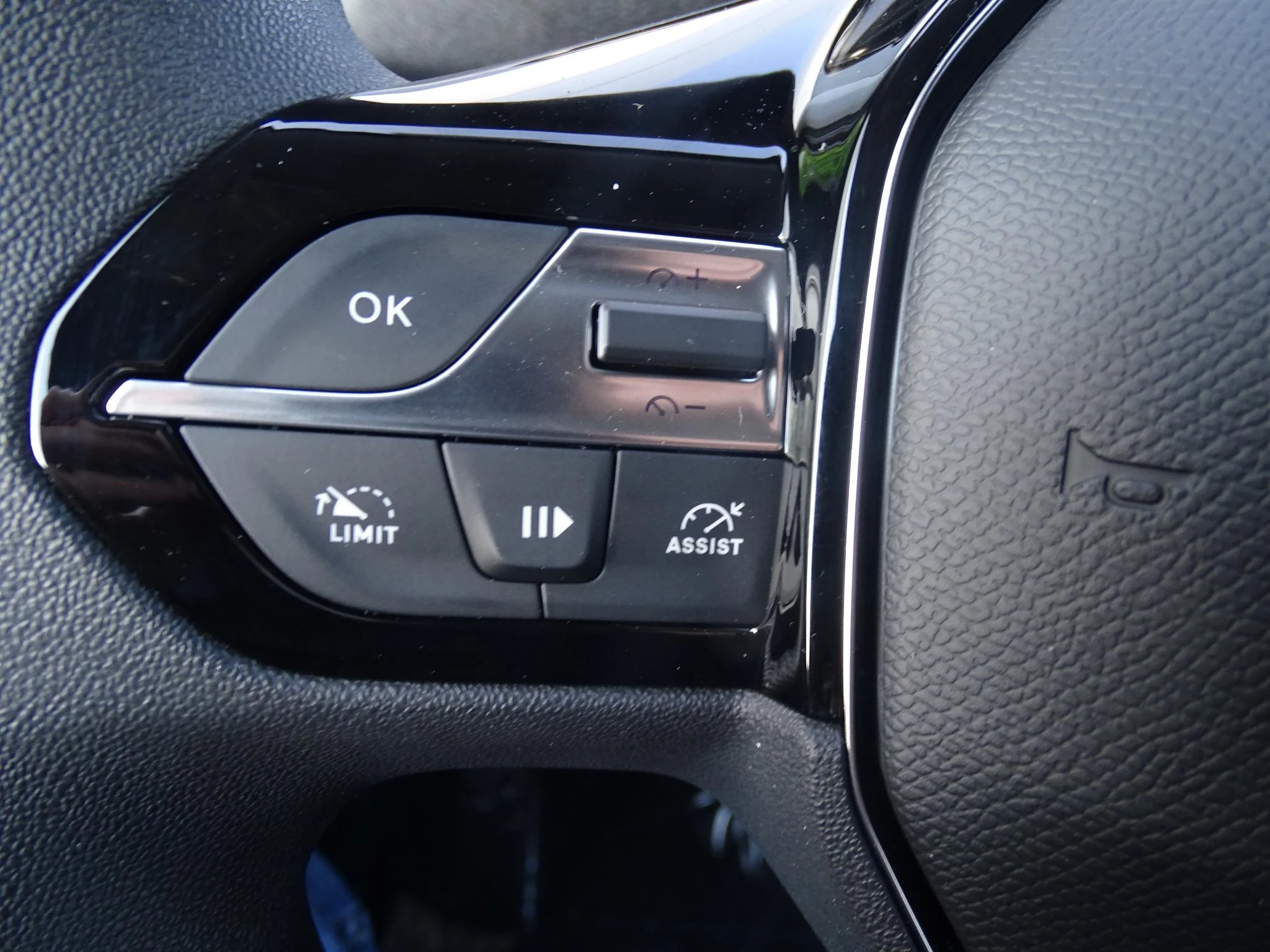 Peugeot-Partner-image-19